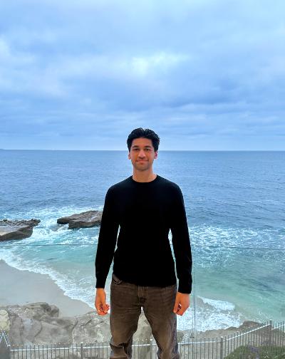 Noah Niksefat